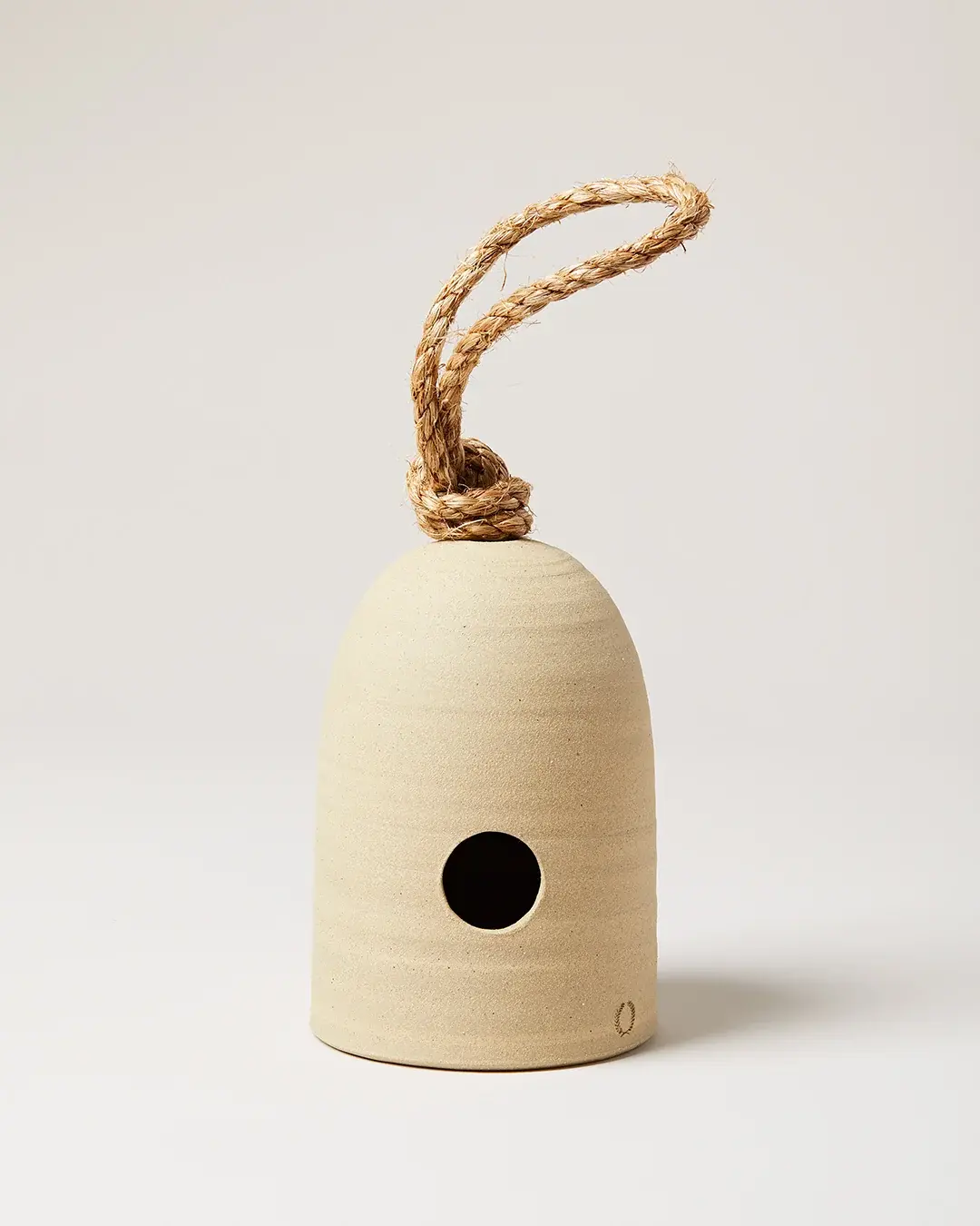 Fieldstone Hanging Bird Shelter