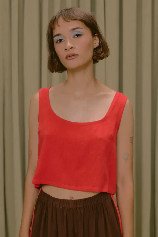 Scoop Crop Tank Soft Linen Red