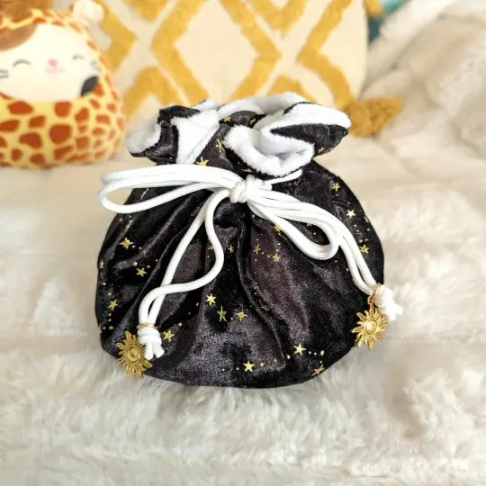 Starry Black Dice Bag – Multi-Pocket Velvet Pouch with Gold Stars | Fennek & Finch