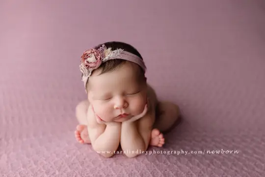 Yara LAVENDER knit beanbag backdrop