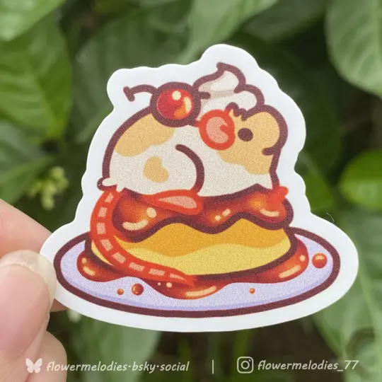 Pudding Rat sticker - Two tone cream