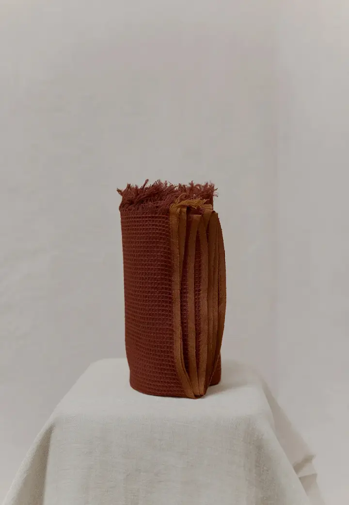 HANDWOVEN WAFFLE TOWEL - HICKORY