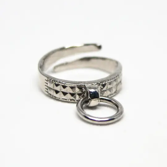Bound Ring ((Studded))