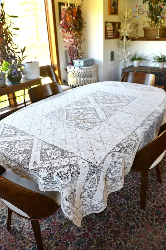 Large Vintage Modano Lace Tablecloth #6