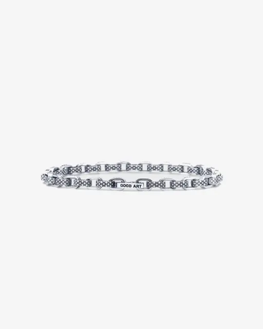 GOOD ART HLYWD Pequeño A Mano Bracelet Goosebumps - Sterling Silver