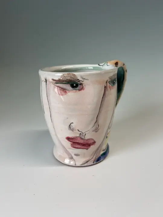 Face mug H.
