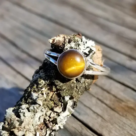 Petite Tigre - Tiger's Eye Ring in Sterling Silver