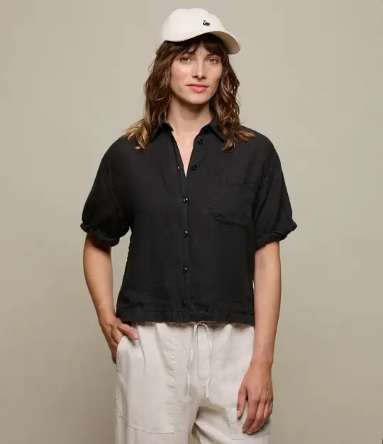 Cropped Linen Women's Shirt with Rolled-Up Sleeves