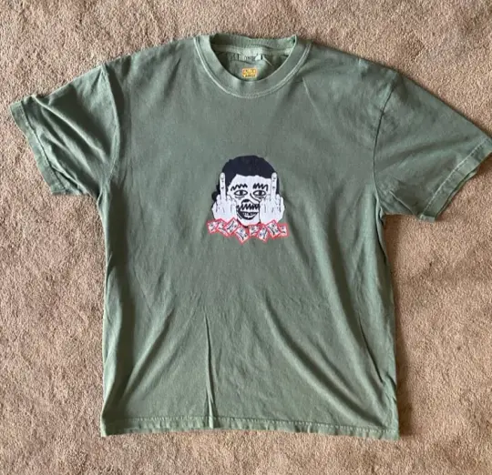 Mad (Size Large)