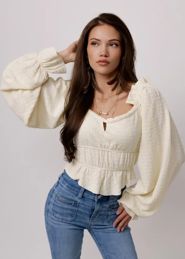 Mariet Top in Cream