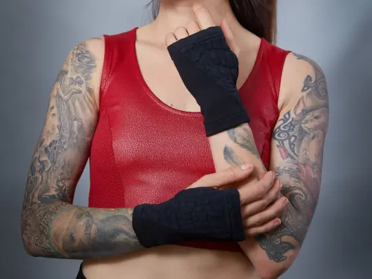 WRW2 AB Black arm warmers