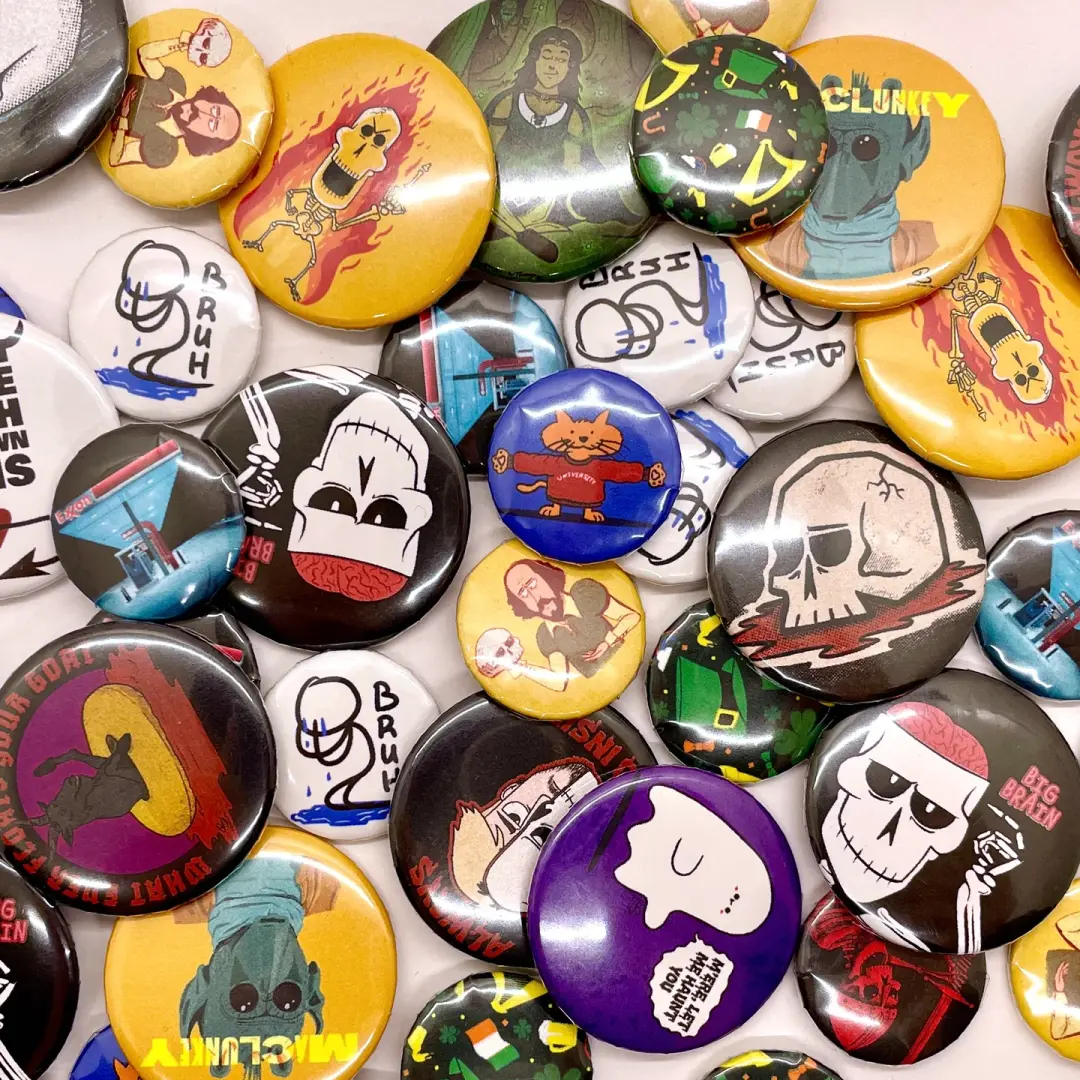 5 Random Buttons