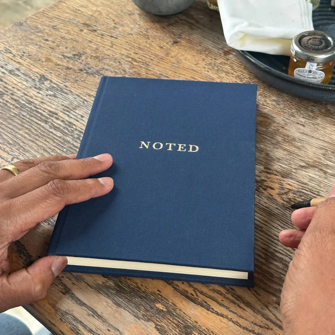 NOTED Navy Linen Notebook – A5 Bullet Journal Printed in Gold Foil