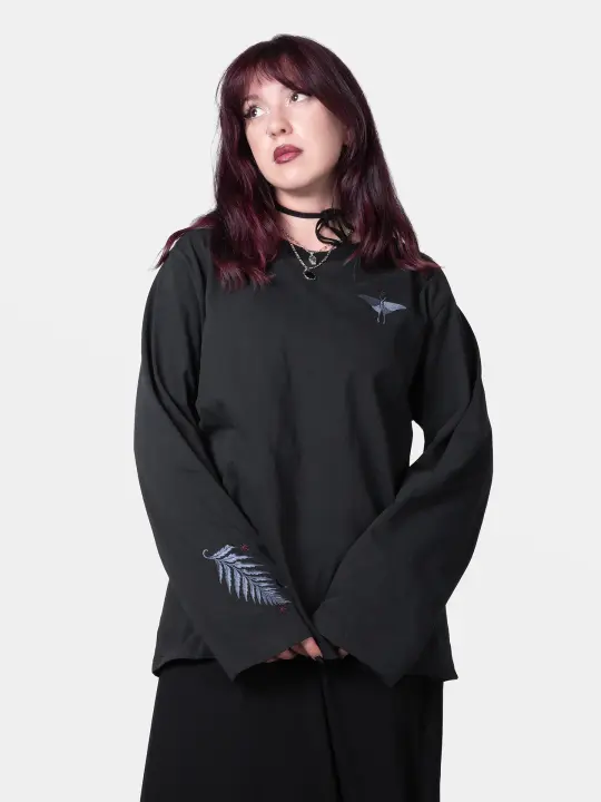 Longsleeve z haftami Flora