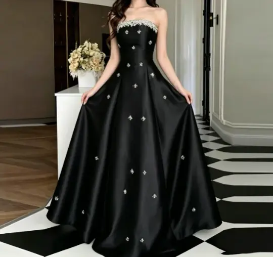 Elegant Black Prom Gown , Pretty Silky Applique Satin Maxi Evening Dress RS1349