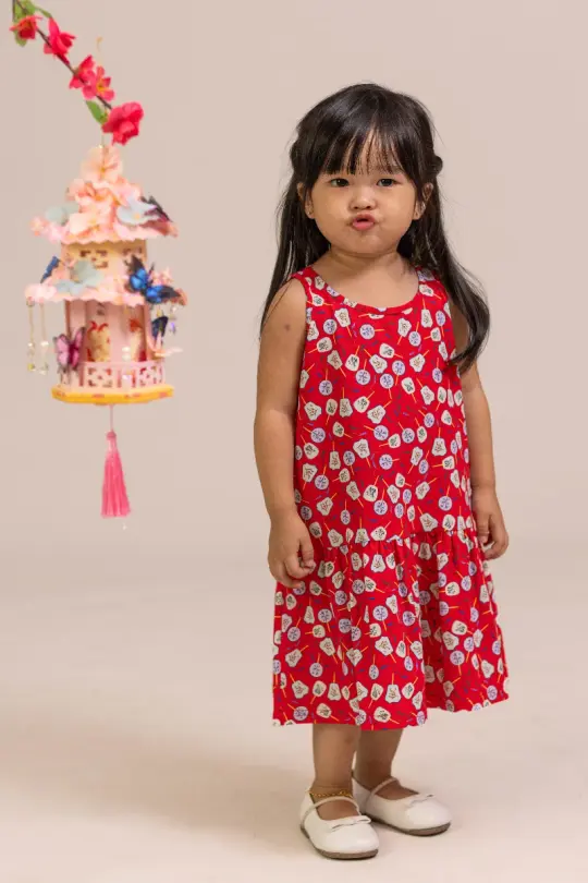 Sleeveless Dress - Red Fans