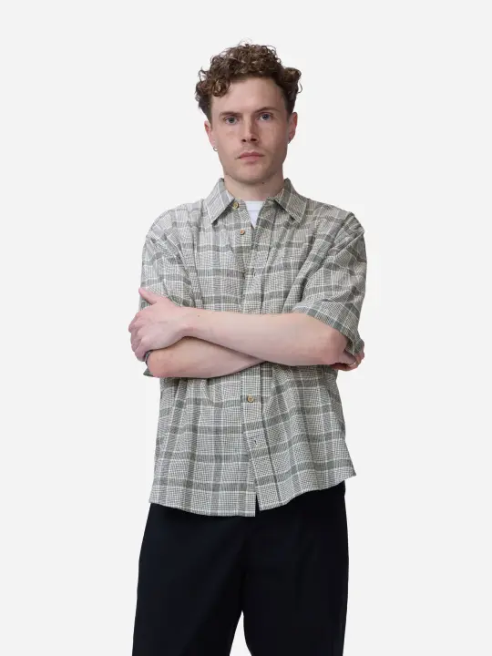 Short Sleeve Commuter Shirt ~ Handloom Grey Check
