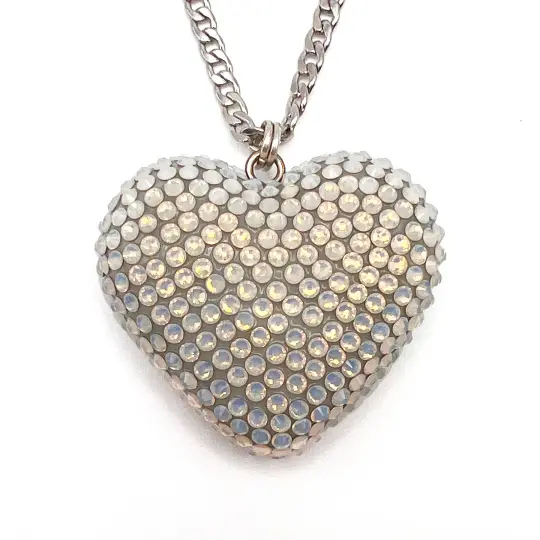 Pavéd Heart | White Opal
