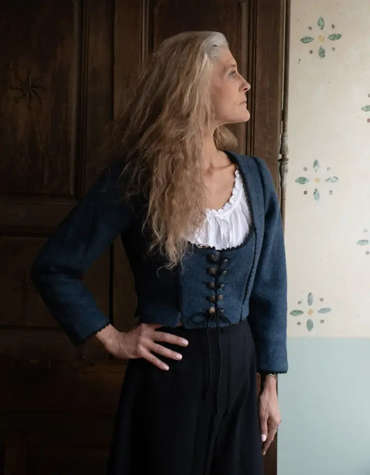 Veste corsetée 'Aneta' en laine bleu skandi