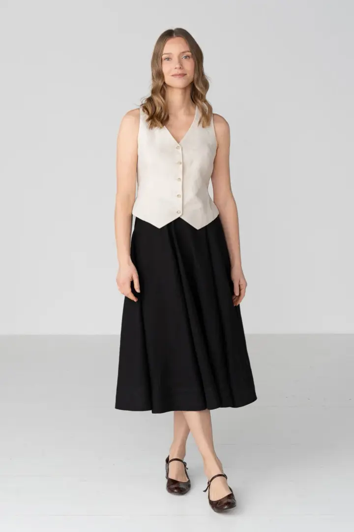 Classic – Full-Circle Linen Midi Skirt