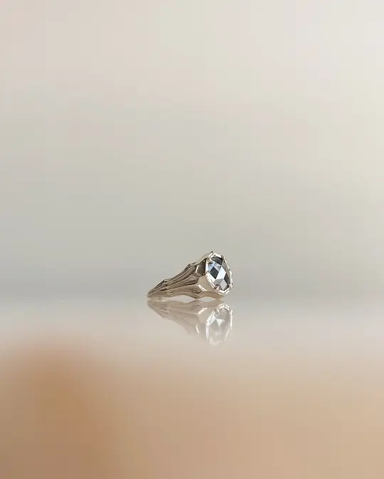 The Rose Window // 14kw + 1.44ct Diamond