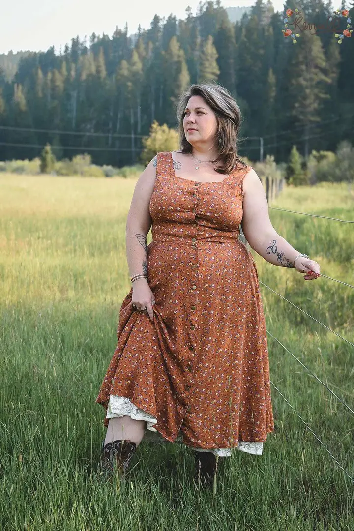 Ashley Mae Dress in Terracotta-