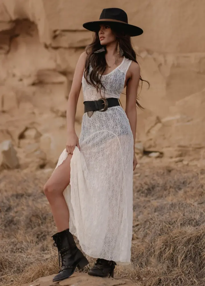 Levinia Dress in Cream