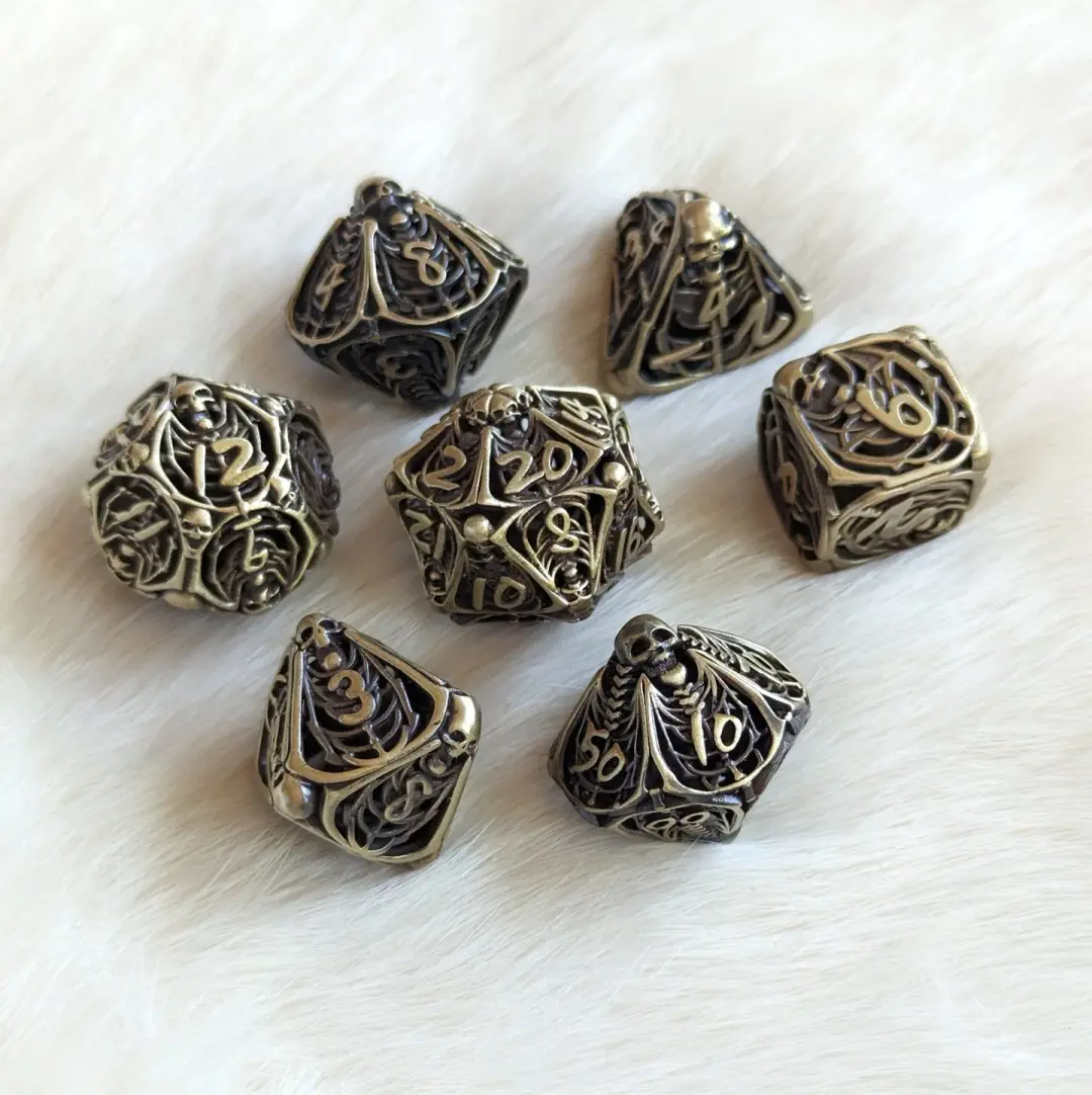 Vampire Skeleton Hollow Metal Dice Set – 7-Piece Gothic Horror DnD Dice