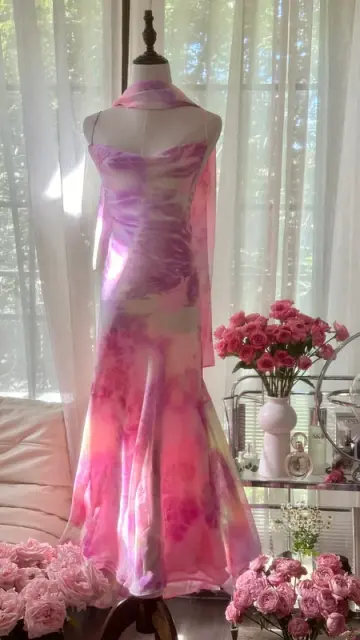 Light pinkish purple halter-neck fitted fishtail long ball gown R7791