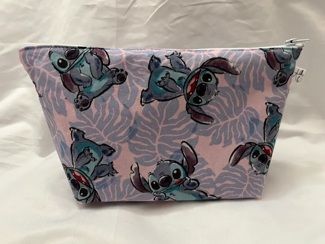 Blue Alien Zipper Pouch