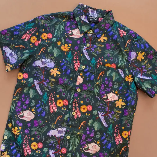 [BUTTON DOWN SHIRT] Witch's Garden