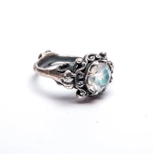 * Sold Out * Belonging To The Darkness Part II: Moonstone