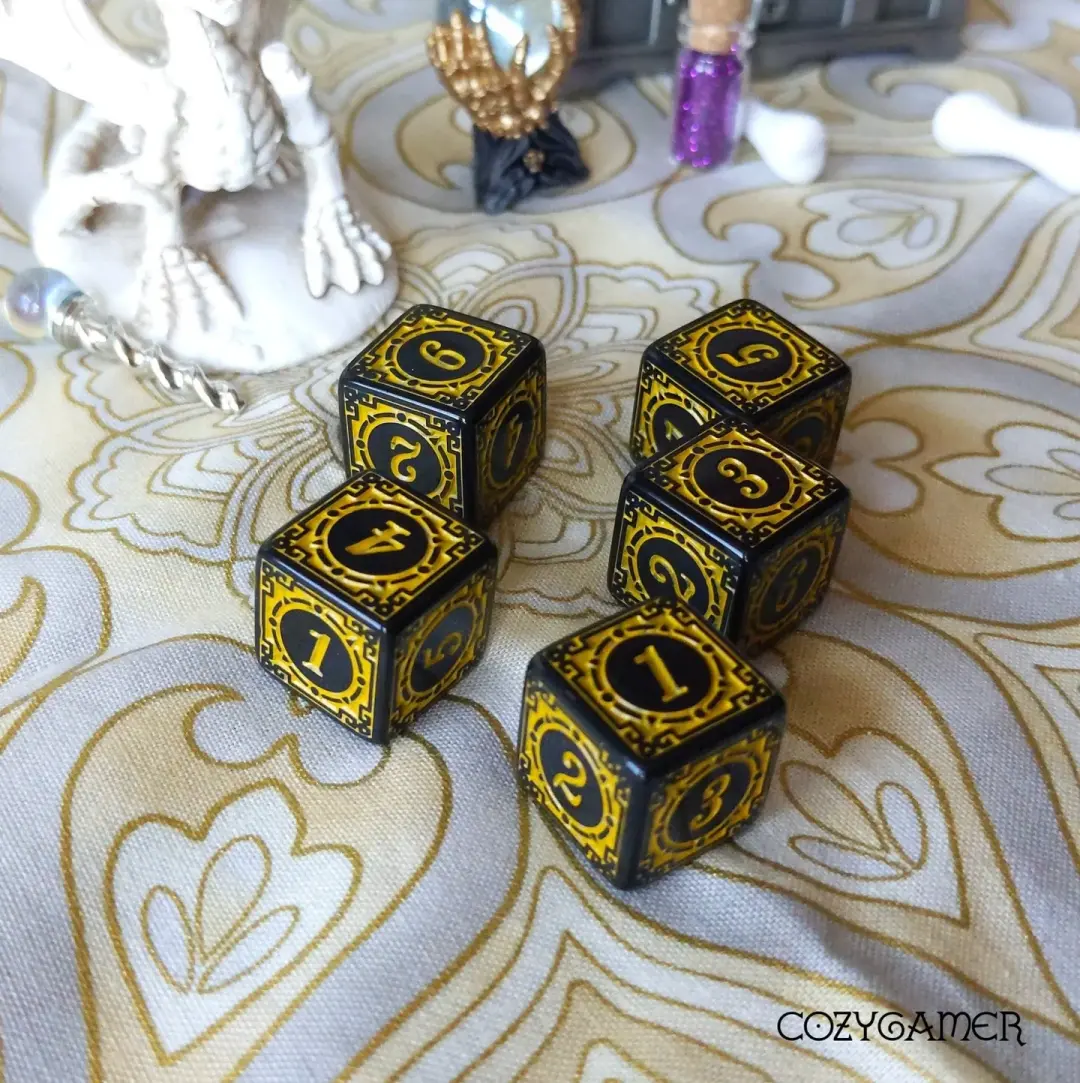 Set of D6s – 5-Piece Black Beautiful Frame Six-Sided Dice