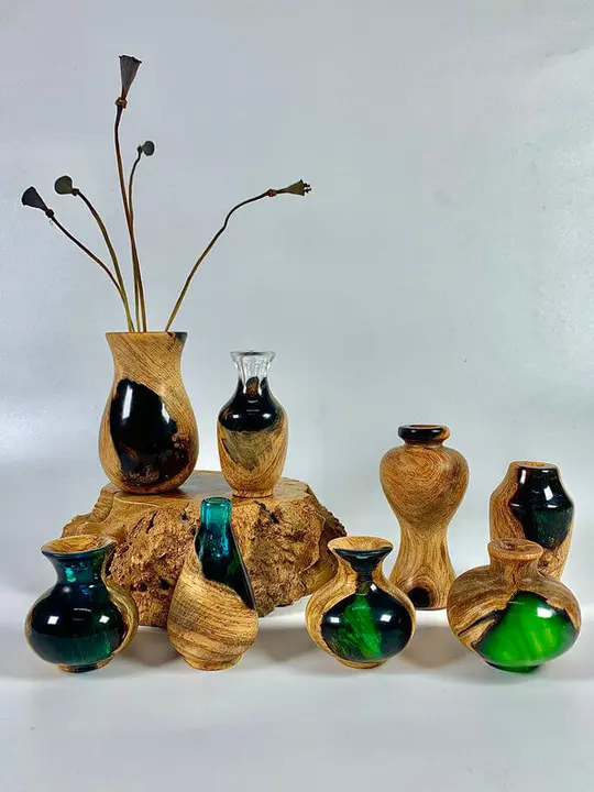 wood resin vase