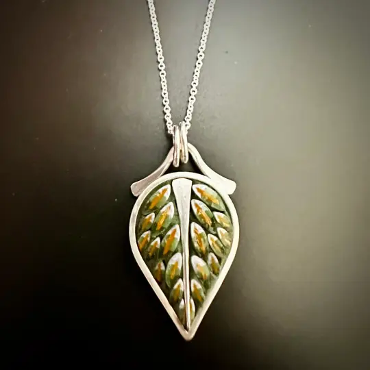 Filati Leaf Pendant