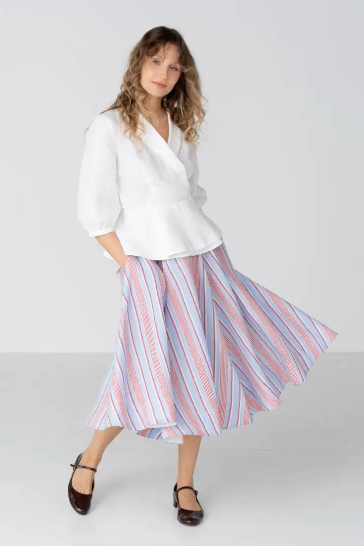 Classic – Full-Circle Linen Midi Skirt