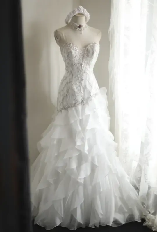 White strapless beaded fitted multi-layered long ball gown/bridal dress R6824