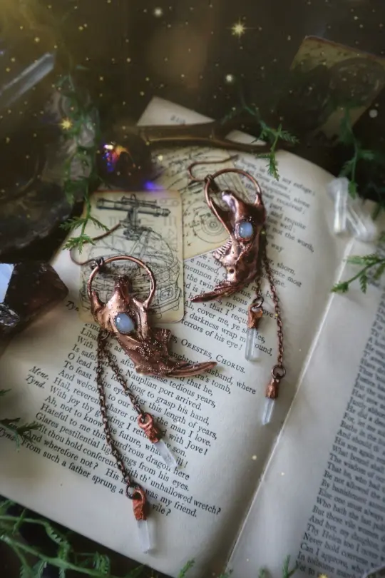 Moondrop Jawbone Earrings