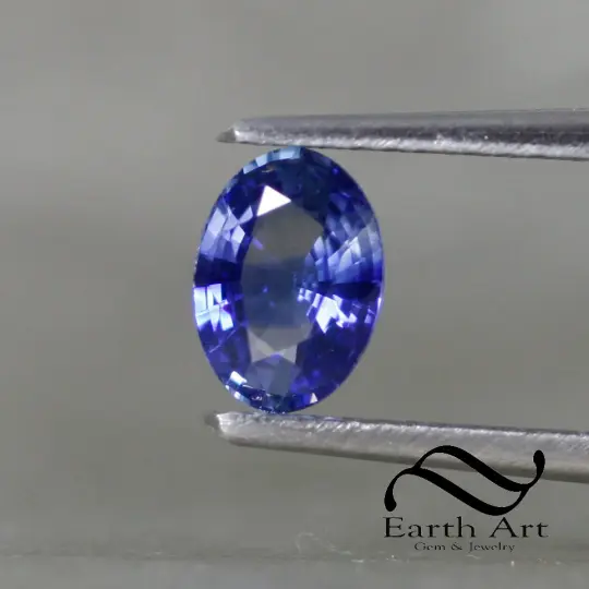 0.83 ct Natural Sapphire - Loose Ceylon blue Oval 5x7