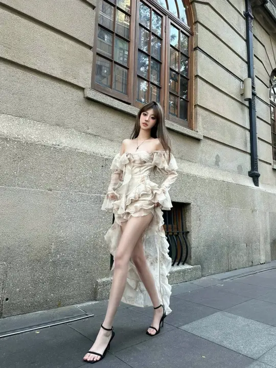French pure desire style ruffle irregular dress female temperament high-end sexy homecoming dress R3007