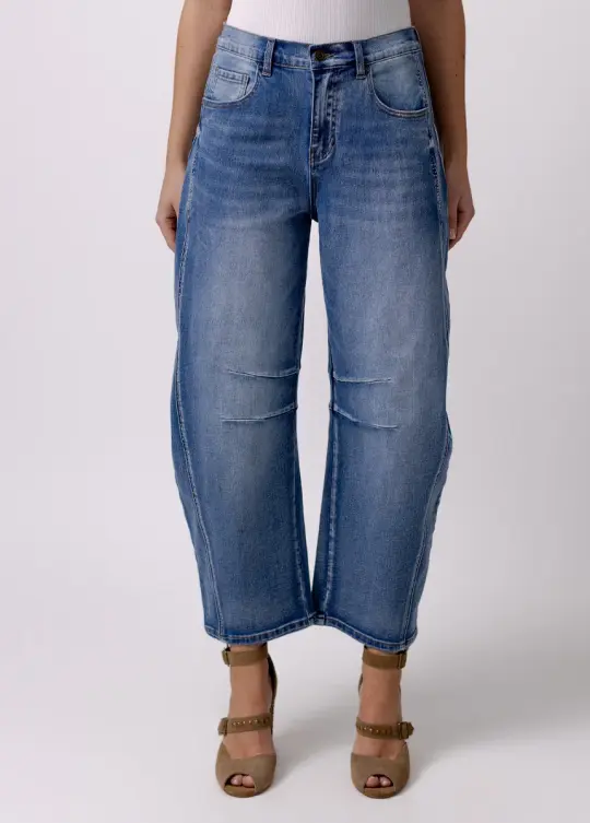 Miraya Barrel Jean in Light Wash