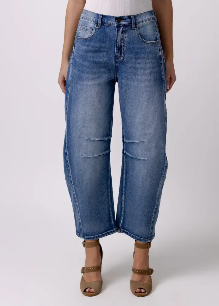 Miraya Barrel Jean in Light Wash