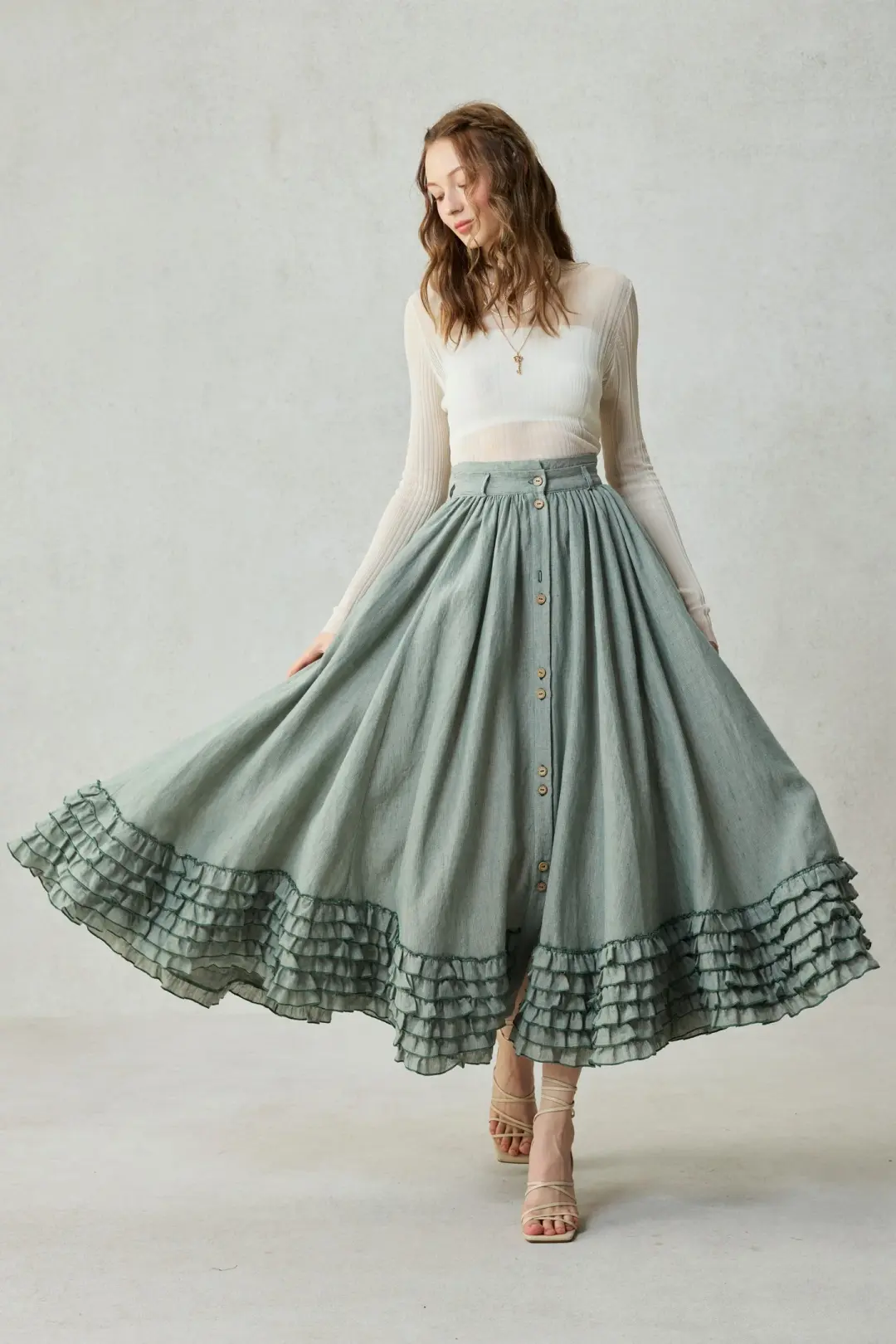Dorothy 27 | Ruffled maxi linen skirt