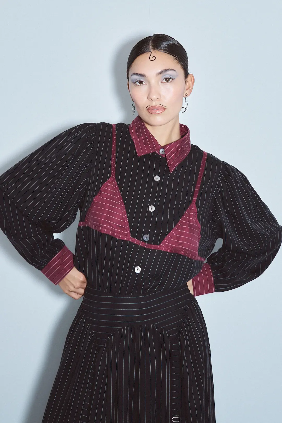 1 left - Tencel Stripe Bikini Bod Blouse Black/Maroon