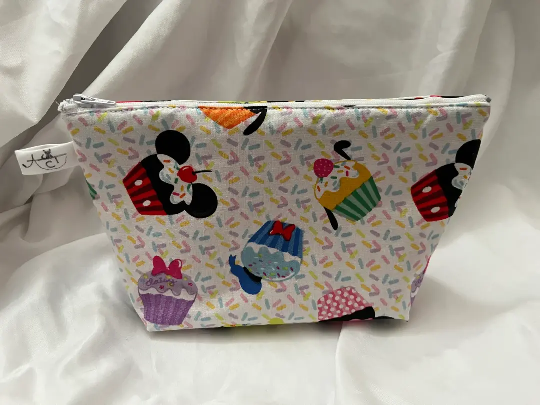 SALE - Cupcake Friends Zipper Pouch