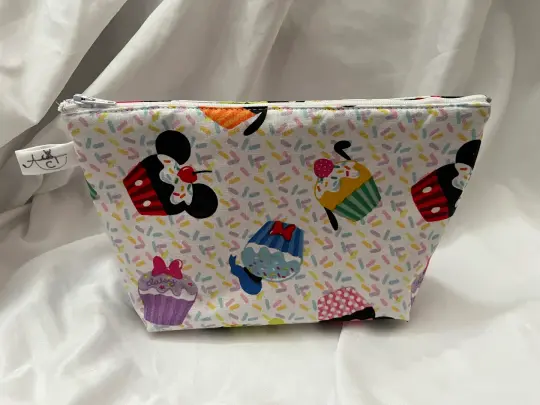 SALE - Cupcake Friends Zipper Pouch
