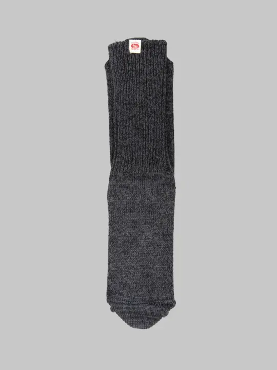 UES Crew Length Socks Black