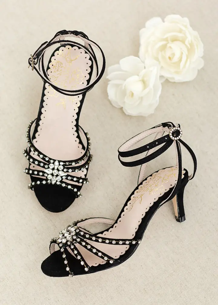 Maelyn Leather Heel in Black