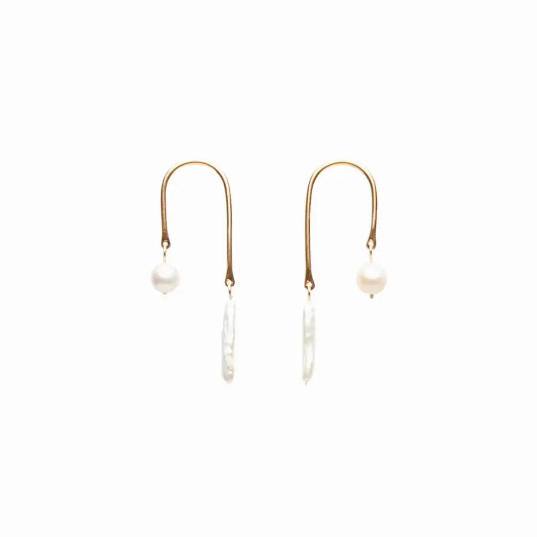 Arc Pearl Earrings