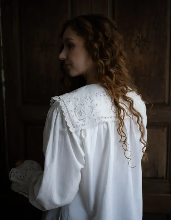 Blouse 'Alanis' en coton blanc broderies anglaises